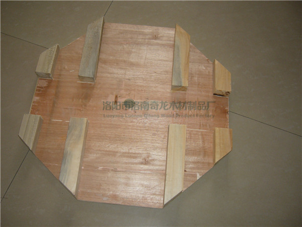 出口木托盤(pán)與其他托盤(pán)材料的性能對(duì)比