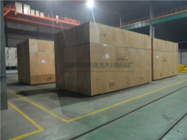 在使用出口木箱時需要注意哪些安全事項和操作規(guī)程？